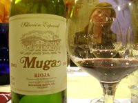 Rioja wineglass w Sara Sampedro.jpg